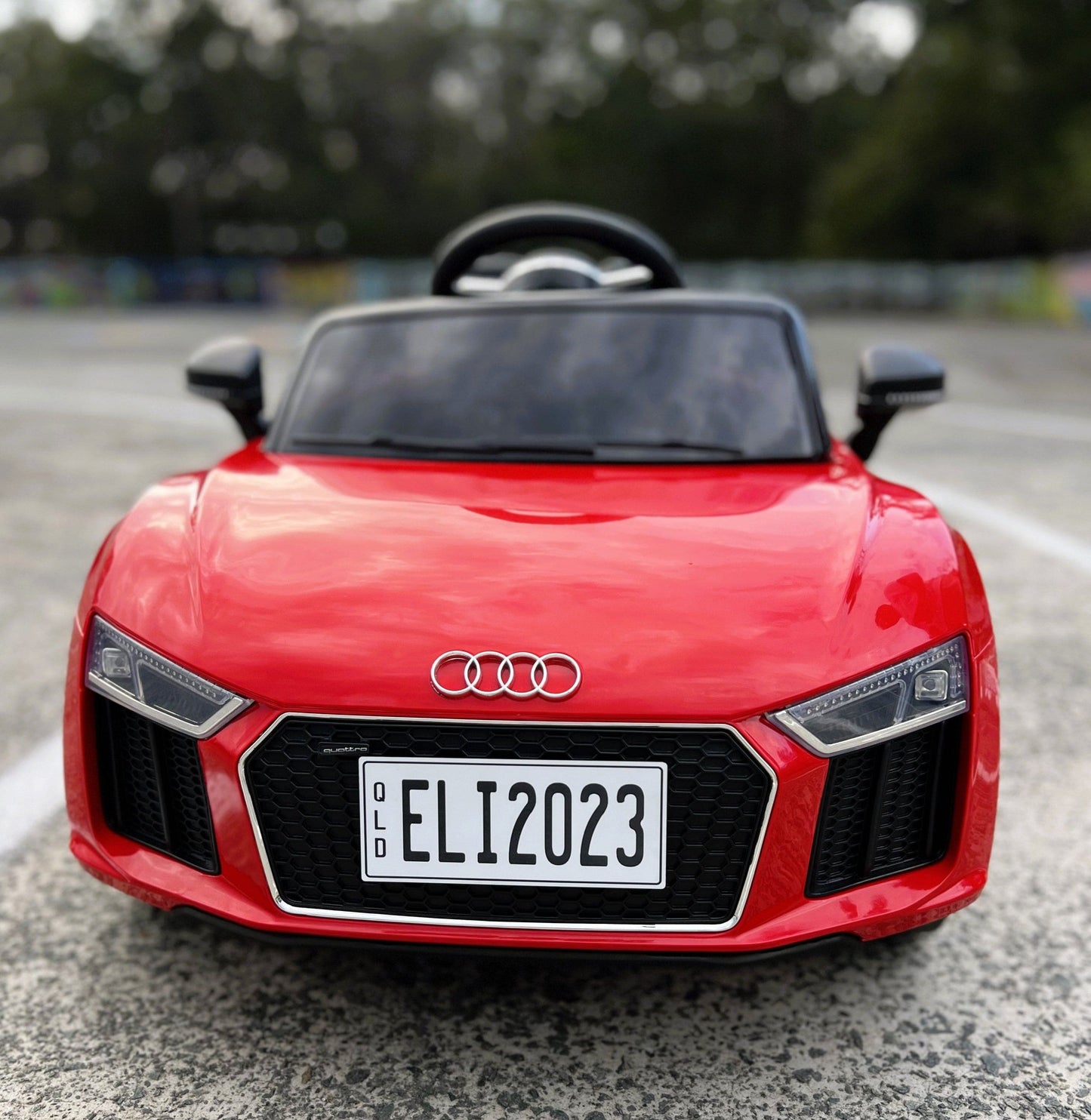 Ride on Audi R8 Spyder - Red